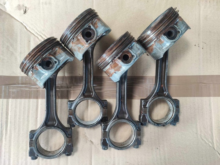 Piston + Bielle B207 1.8t 2.0t SAAB 9-3 II 93 Opel