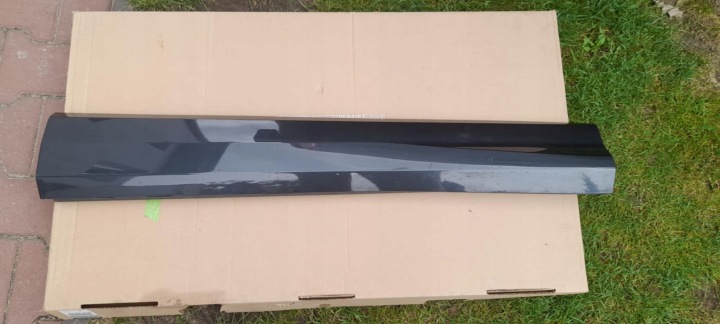 moulding door right front AUDI Q3 II 83A853960A/B