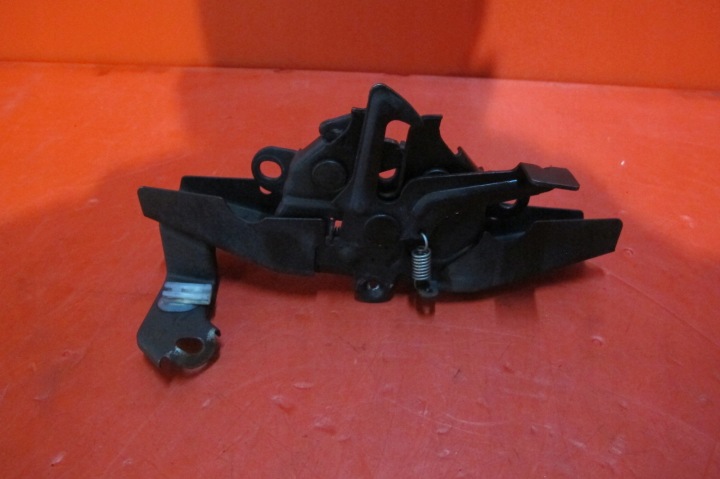 TOYOTA COROLLA VERSO 2 II 04- DE LA SERRURE RYGIEL DU CAPOT POKRYWY MOTEUR