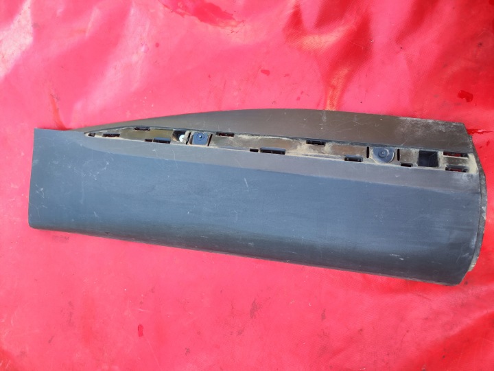 RENAULT CAPTUR II cap moulding door right rear part 828766950R