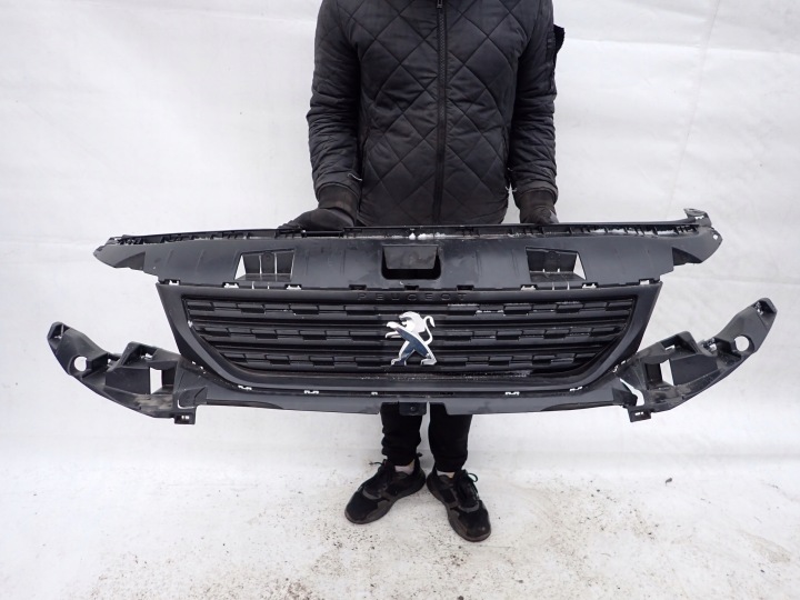 PEUGEOT PARTNER IV 18- Grille Grille/masque Radiateur