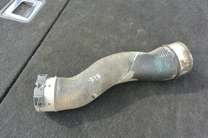 wiring pipe hose INTECOOLERA air BMW X5 X6 F15 F16 F30 N55 3.0I E70