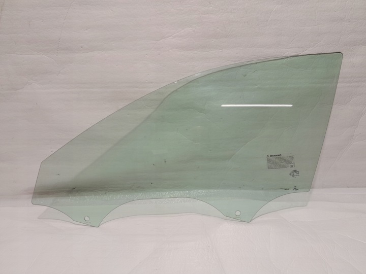 AUDI A4 B9 LIFT prozor lijevi prednji dio 2022R. 8W0845201
