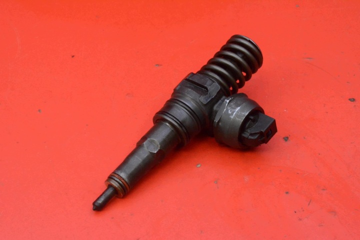 nozzle nozzle 038130073AG SKODA FABIA 1 and 6Y 1.4 TDI 70 KM LIFT 04-07