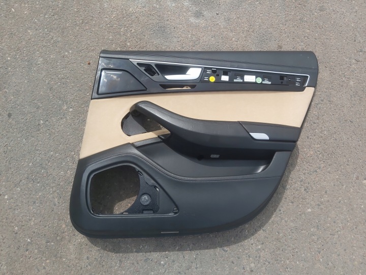 PANNELLO PORTA PORTIERA Laterale / lato PORTA Portiera Destra posteriore AUDI A8 D4 4H BDB!!