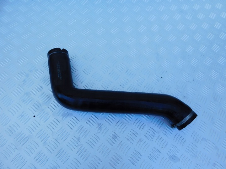 IVECO DAILY VI 3.0 tubo tubo flessibile Tubazione d’acqua come nuovo Originale 5801302591 OEM