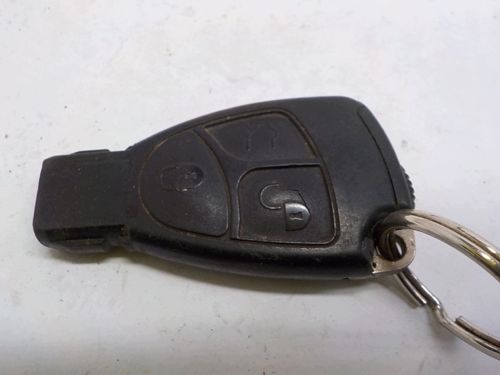 MERCEDES BENZ KLASA C W203 Clé PILOT W447 W203 W211 W220 W209 W163