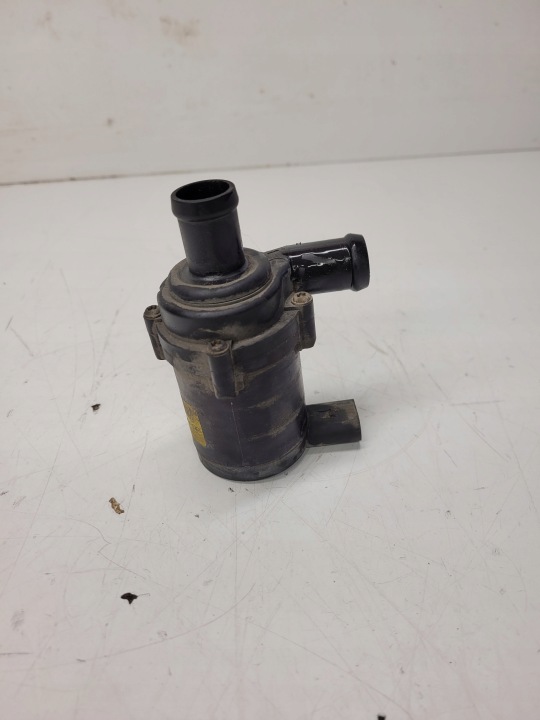 SUPPLEMENTARE POMPA AUSILIARIA ACQUA MOTORE AUDI Q7 3.0 TDI 7L0965561L