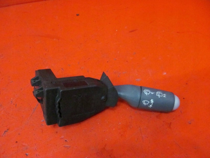 SMART ForTwo et 450 Bouton MANETKA Essuie glaces 0001272V009