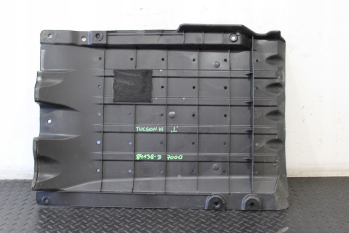 cover cover chassis left HYUNDAI TUCSON III 3 LIFT 84138-D7000