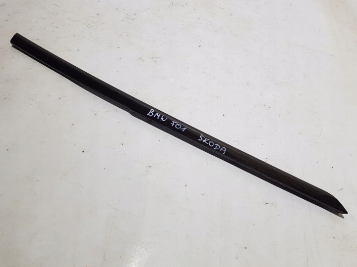 BMW 7 F01 Bois DEKOR Moulage Gauche OZDOBNA TUNELU PODLOKIETNIKA