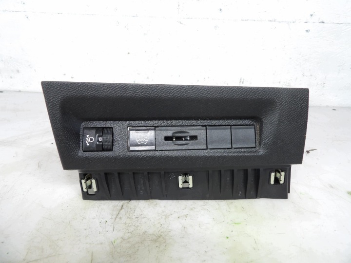 PEUGEOT 308 T10 III PANEL ovládanie svetiel 9835222780