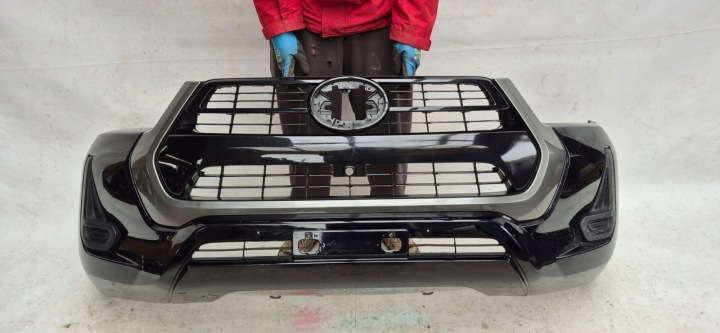TOYOTA HILUX VIII 8 LIFT 20- Paraurti Anteriore Anteriore 52119-0KK50