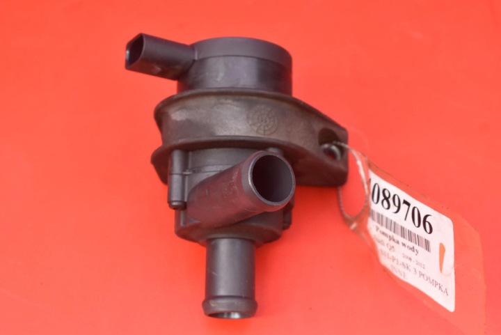 Pumpe Pumpe des Umlaufs des Wassers 06H965561 AUDI Q5 8R 2.0 TFSI 211 KM QUATTRO 08-12