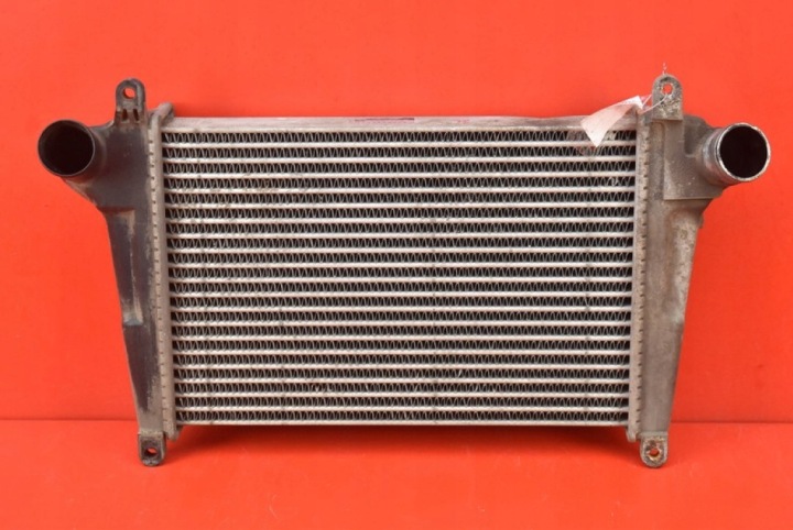 Radiatore / Raffreddatore radiatore intercooler 8980945271 ISUZU N35 3.0 TDI 150 KM 13