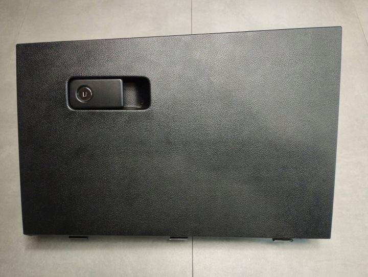 Volkswagen Amarok II passenger compartment of the passenger N1XBE060T10AA