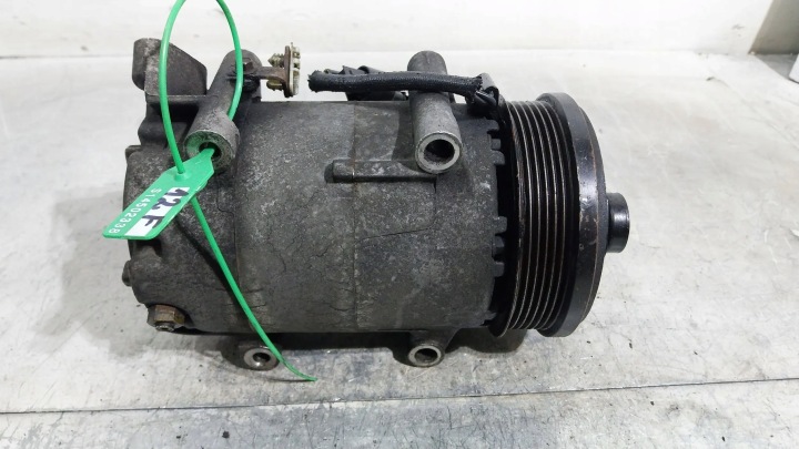 compressor of the air conditioning 3M5H-19D629-KE FORD FOCUS MK2 C-MAX MK1 1.6 TDCI