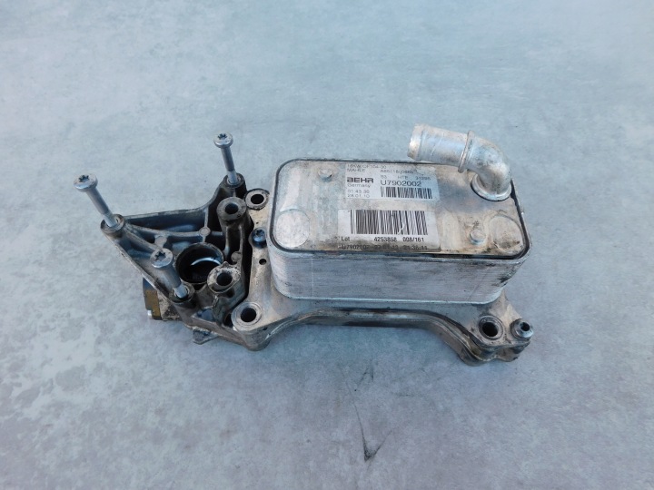 Mercedes Sprinter 906 2.2 CDI OM651 cover of a filter, oil of the gas BEHR
