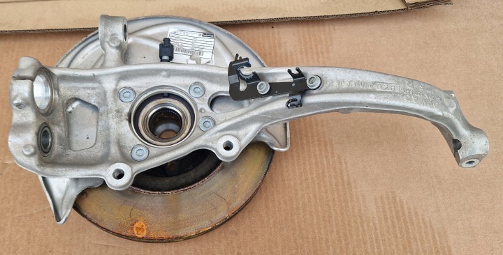 Achsschenkel Radnabe Radlager schenkel Bremsscheibe AUDI Q5 80A407560 wie neu rechts vorne 2.0 TFSI