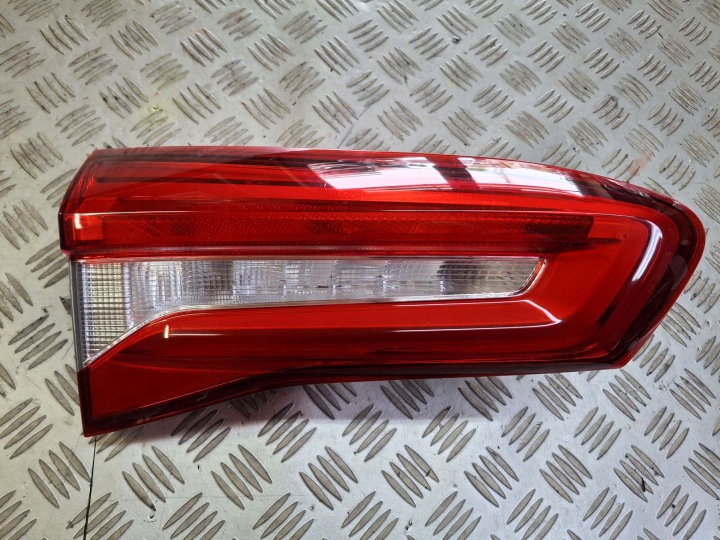 feu arrière gauche du capot LED FORD FOCUS IV KOMBI 2018R->