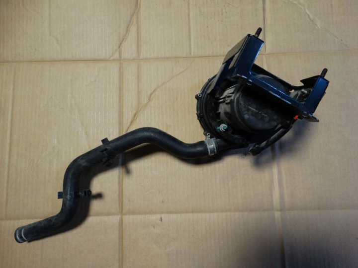 Pumpe MASERATI GRANTURISMO QUATTROPORTE 4.2 1