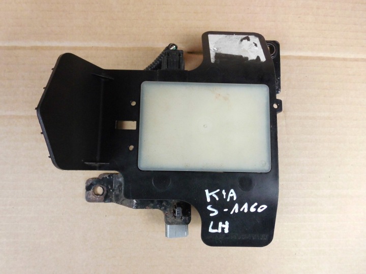 Kia Stinger sensor snímač martwego pola punktu ľavý 95811-J5001