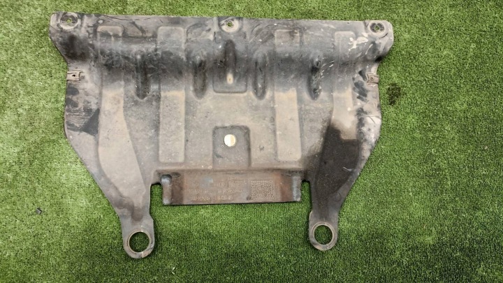 BMW F20 F21 F22 F30 F31 F32 F33 F34 F36 copertura grembialina coperchio , copertura motore inferiore 6850067