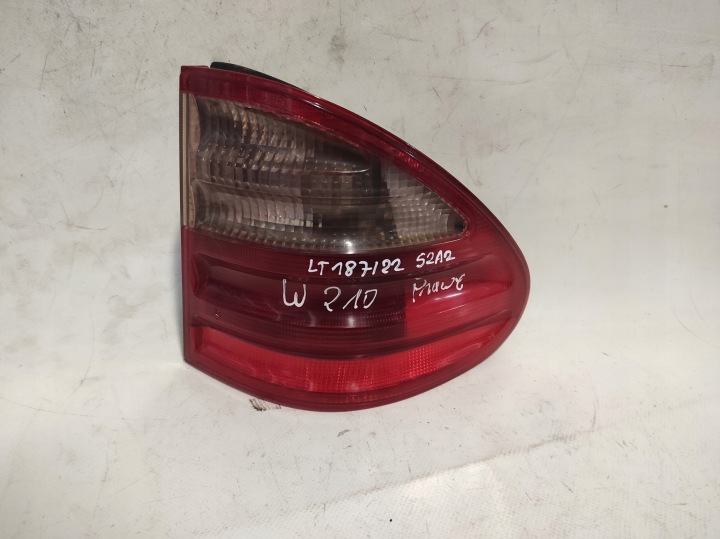 MERCEDES W210 light right rear part rear