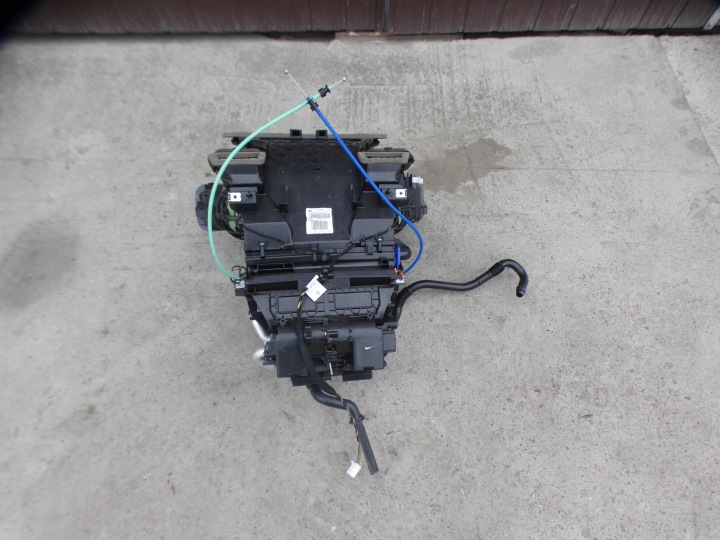 heater of the air conditioning 272706780R RENAULT TRAFIC 4 IV 22-25R 23R