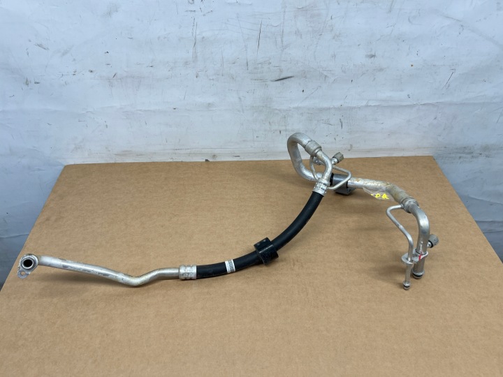 Dacia Spring Conduit pieces tuyaux Climatisateur air conditionné 924465406R