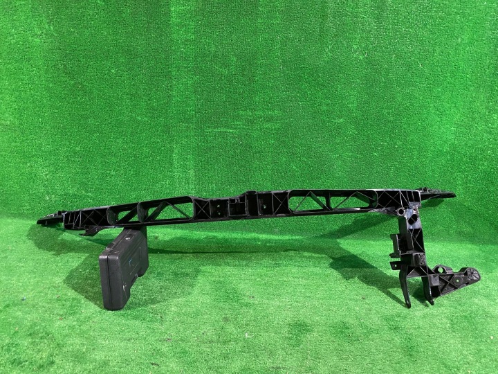 Armature MERCEDES GLA GLAB W247 A2476208400