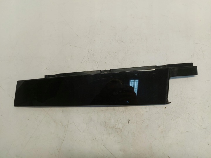 MERCEDES GLA 200 II H247 decorative trim door front right A2477226400
