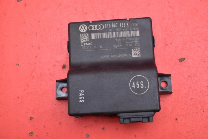 Vezerlő egység modul GATEWAY 8T0907468K AUDI A5 8T 3.0 TDI 240 KM 07-11