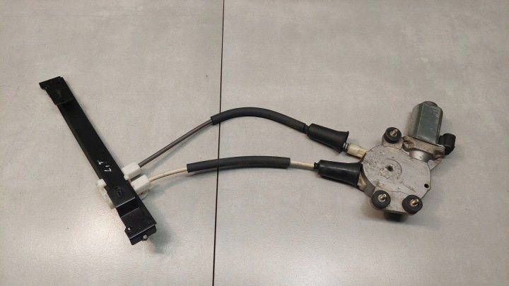 Mécanisme essuie glaces Gauche Arrière ALFA ROMEO 147 1.6