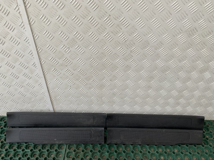 SSANGYONG MUSSO Q200 18-20 Couvertures Jupes Moulage KOMPLET 4SZT.