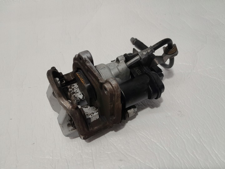 BMW X3 G01 LCI PINZA FRENO freno Destra posteriore 6887386