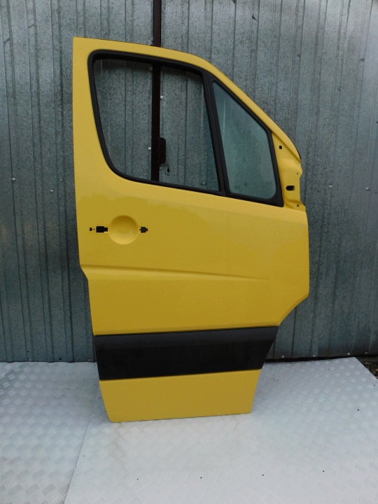 dveře pravé předek Sprinter 906 Crafter 2006-2018 spolujezdce ZOLTE bez KOROZJI