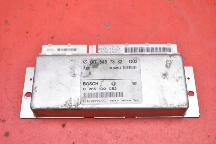 control unit module ASR 0175457332 MERCEDES C-KLASA W202 2.4 V6 170 KM 97-01