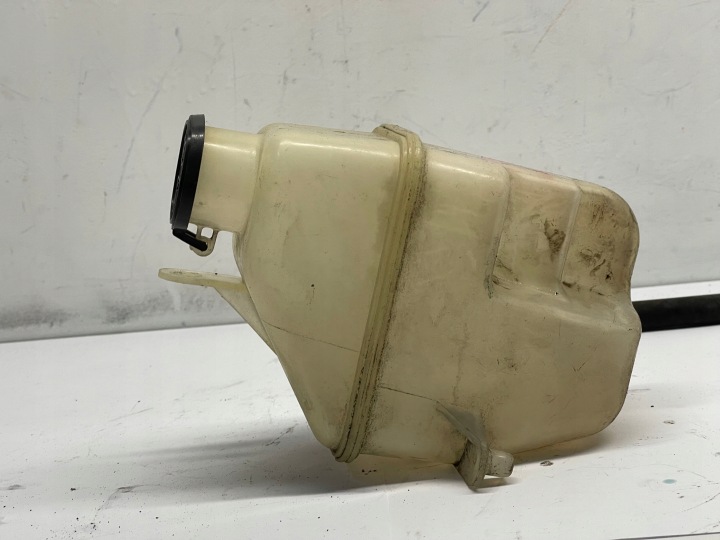 Mini OE 13777910 Ausdehnungsbehälter