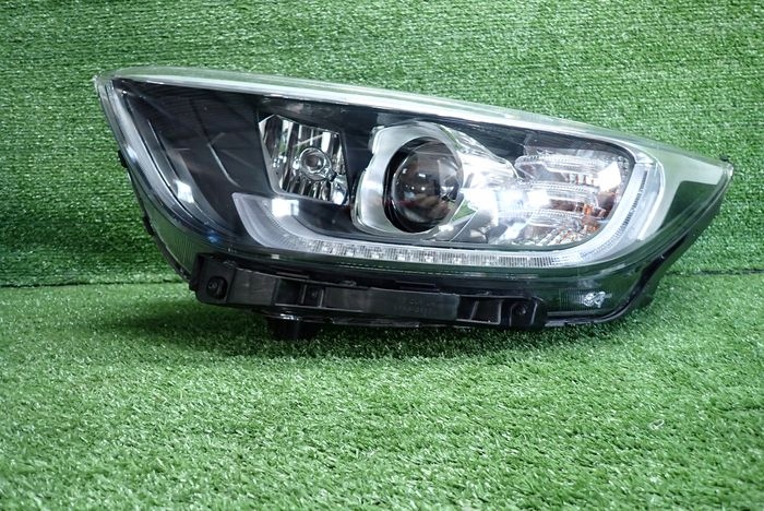 KIA STONIC 17- reflektor links Licht links