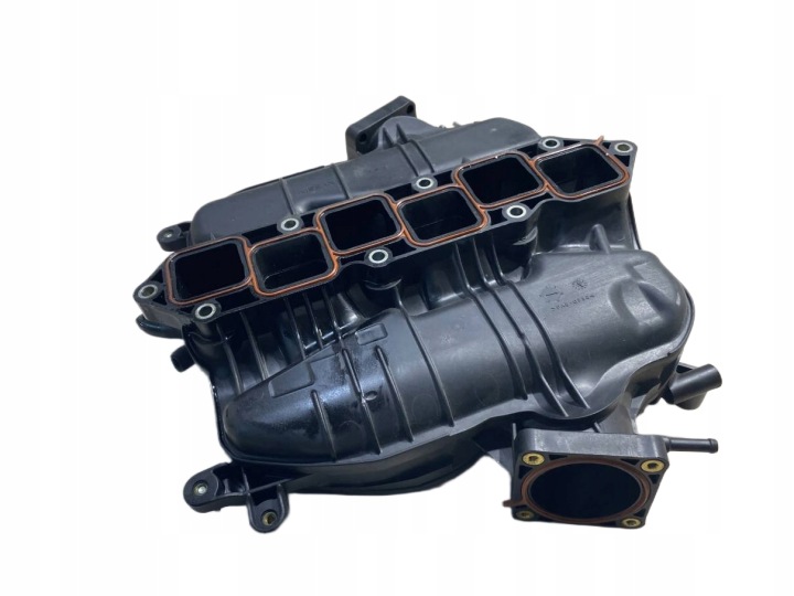 sací potrubí INFINITI EX37