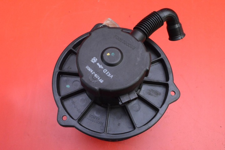 SPACE VENTYLATOR EU 97109-38000 HYUNDAI SANTA FE 1 AND SM 00-04 5