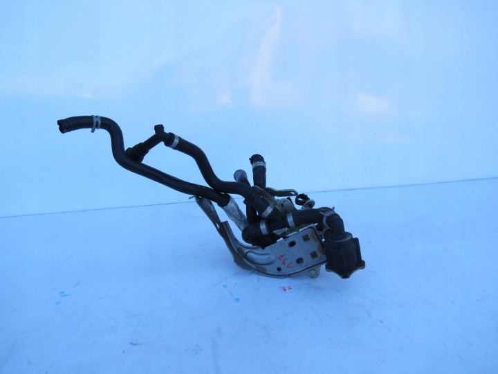 zusätzliche Pumpe CYRKULACJI des Wassers VOLVO S90 V90 T8 HYBRYDA 31461924