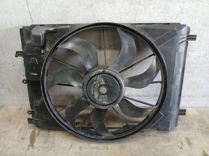 Kühlergebläse Gehäuse MERCEDES B KLASA W246 A246 A2465000064