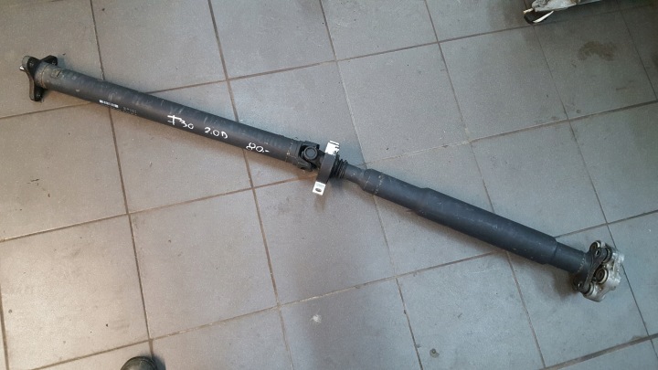 kardántengely BMW F30 F31 F32 2.0D 7600184 MANUALNA SKRZYNIA