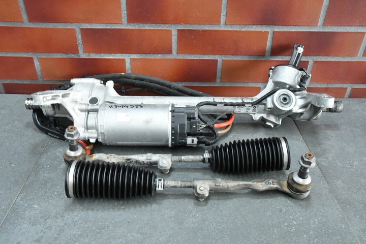 UKLAD SCATOLA STERZO BMW M5 F90 M8 F91 F92 F93 M-POWER solo 1km
