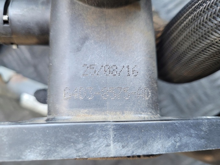 TERMOSTAT G4D3-8575-AD JAGUAR F-PACE X761 2.0 D 6
