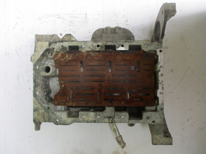 oil sump RANGE ROVER SPORT 4H2Q-60604-BA