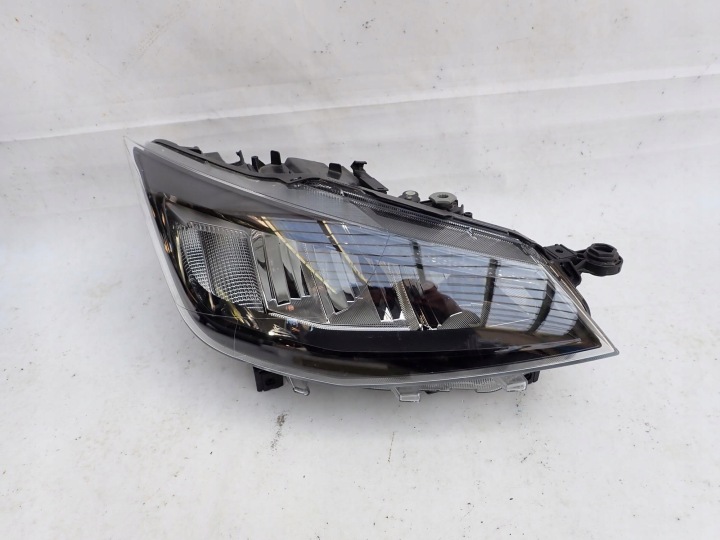 SEAT IBIZA V 5 LIFT 21-> light front front right