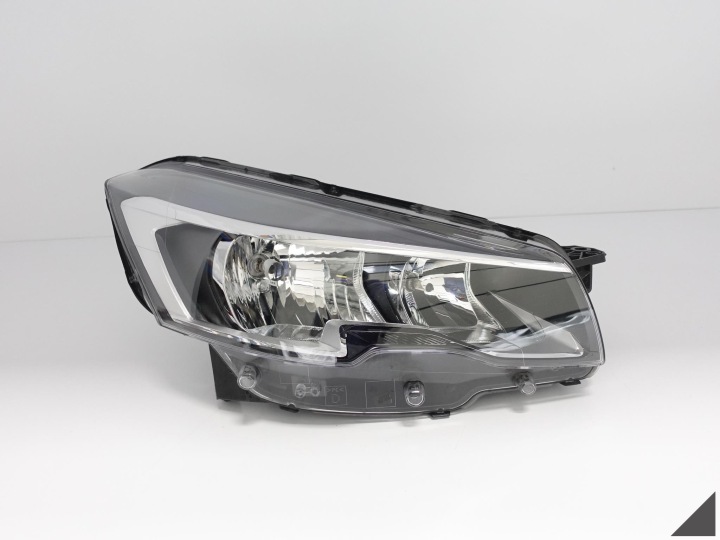 PEUGEOT 508 and LIFT 14-18 light ZWYKLA right EUROPA